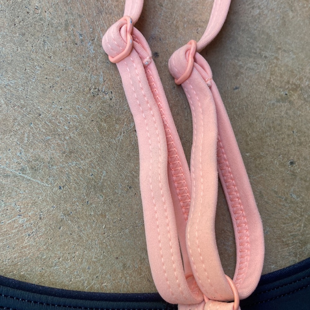 Sarah’s Day x White Fox SDX WFA ‘Rally’ sports bra - Picture 7 of 9